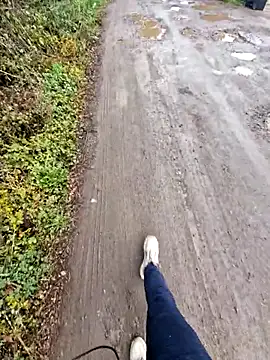 bbyxklaus online show from October 22, 8:36 am