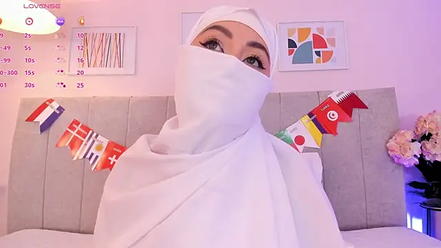 Snapshot of fatiima_ chatting on July 11, 7:05 pm fatiima online show from July 11, 7:05 pm