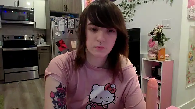 Trickylucy555 online show from October 19, 6:36 am