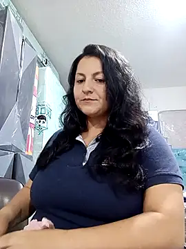 Snapshot of Lolitahot26 chatting on October 29, 10:33 pm Lolitahot26 online show from October 29, 10:33 pm