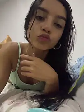 Snapshot of violeta365 chatting on June 17, 1:08 am violeta365 online show from June 17, 1:08 am