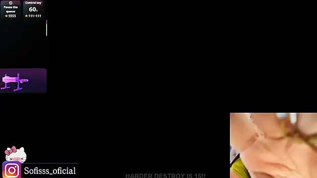 Snapshot of kitty_oficiall chatting on December 15, 5:55 am kitty oficiall online show from December 15, 5:55 am