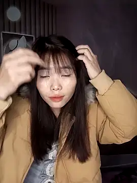 Fish yellow online show from November 22, 10:31 pm