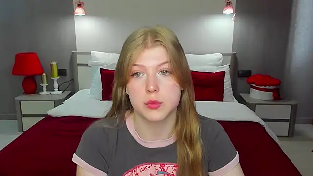 Snapshot of Stella_Light chatting on May 11, 5:13 am Stella Light online show from May 11, 5:13 am
