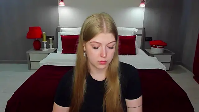 Snapshot of Stella_Light chatting on July 29, 11:41 am Stella Light online show from July 29, 11:41 am
