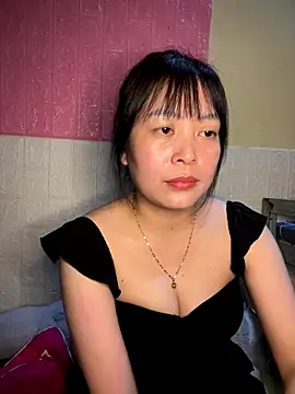 Butterfly kee online show from October 25, 2:46 pm