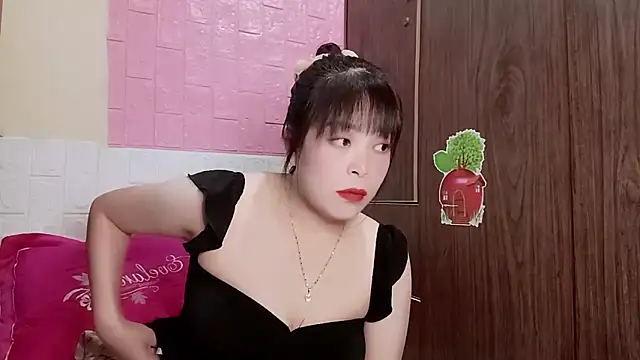 Butterfly kee online show from November 5, 2:28 pm