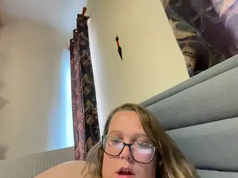 Scarletcum22 online show from November 8, 12:16 pm