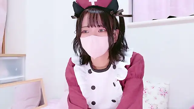 Snapshot of xKoharux chatting on October 31, 10:38 am xKoharux online show from October 31, 10:38 am