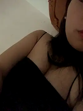 Snapshot of italy-12 chatting on October 21, 12:22 am italy-12 online show from October 21, 12:22 am