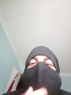 Snapshot of Imyourguy2025 chatting on October 19, 2:18 pm Imyourguy2025 online show from October 19, 2:18 pm