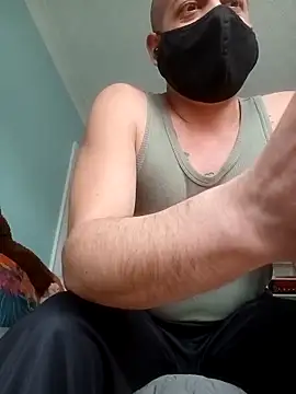 Snapshot of Imyourguy2025 chatting on October 28, 2:20 pm Imyourguy2025 online show from October 28, 2:20 pm