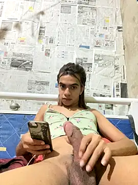 Snapshot of luv_trix chatting on November 5, 9:42 am luv trix online show from November 5, 9:42 am