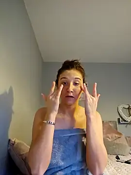 Snapshot of SashaBabyxx chatting on January 18, 8:51 am SashaBabyxx online show from January 18, 8:51 am