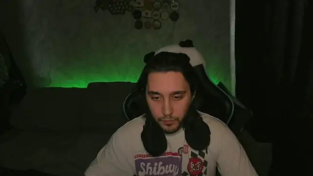 Pohyi  online show from March 8, 9:24 am