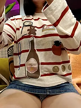 Mina-02 online show from December 3, 10:46 am