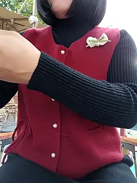 Mina-02 online show from December 5, 9:40 am