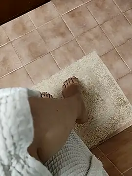 sexydeaChanel online show from November 7, 5:35 pm