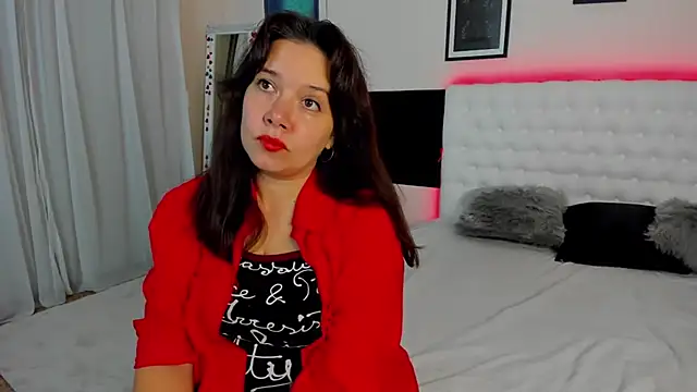 Snapshot of JulietteHarley chatting on October 21, 12:28 pm JulietteHarley online show from October 21, 12:28 pm