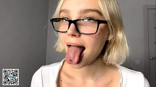 MelodyImam online show from November 19, 2:50 pm