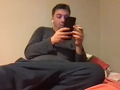 Snapshot of Sokingensoki chatting on February 28, 8:21 pm Sokingensoki online show from February 28, 8:21 pm