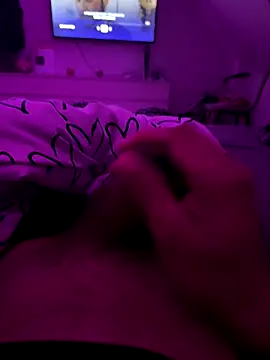 crxolavo online show from December 16, 6:46 pm