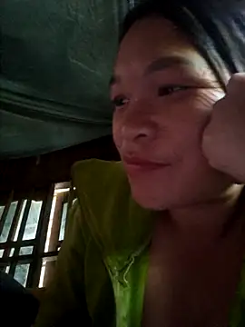 Snapshot of chipu06 chatting on October 22, 8:25 am chipu06 online show from October 22, 8:25 am