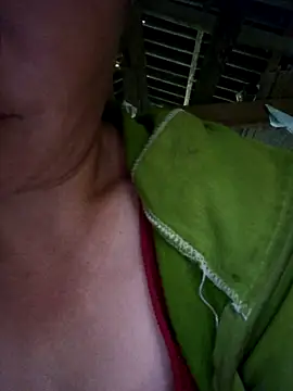 Snapshot of chipu06 chatting on October 23, 9:30 am chipu06 online show from October 23, 9:30 am