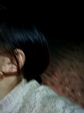 Snapshot of chipu06 chatting on October 24, 11:17 am chipu06 online show from October 24, 11:17 am