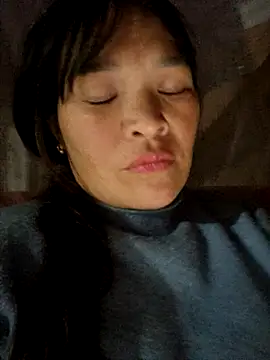 Snapshot of chipu06 chatting on November 28, 1:47 pm chipu06 online show from November 28, 1:47 pm