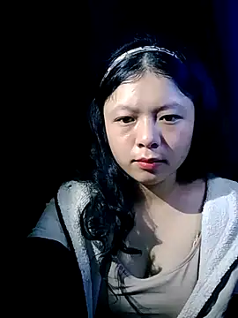 Snapshot of lisa-bae00 chatting on November 10, 10:20 pm lisa-bae00 online show from November 10, 10:20 pm