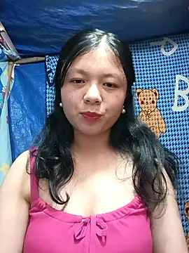 Snapshot of lisa-bae00 chatting on November 29, 10:07 am lisa-bae00 online show from November 29, 10:07 am