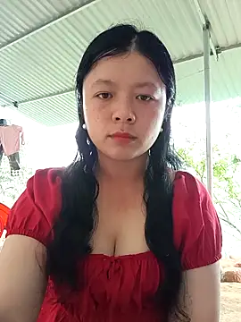 Snapshot of lisa-bae00 chatting on May 6, 3:13 am lisa-bae00 online show from May 6, 3:13 am