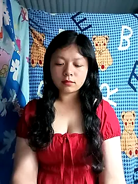 Snapshot of lisa-bae00 chatting on May 8, 12:43 pm lisa-bae00 online show from May 8, 12:43 pm