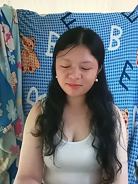 Snapshot of lisa-bae00 chatting on June 7, 12:37 am lisa-bae00 online show from June 7, 12:37 am