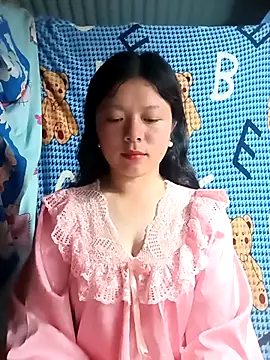 Snapshot of lisa-bae00 chatting on June 9, 1:12 pm lisa-bae00 online show from June 9, 1:12 pm