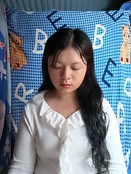 Snapshot of lisa-bae00 chatting on June 30, 12:39 pm lisa-bae00 online show from June 30, 12:39 pm