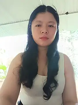 Snapshot of lisa-bae00 chatting on July 20, 2:04 am lisa-bae00 online show from July 20, 2:04 am