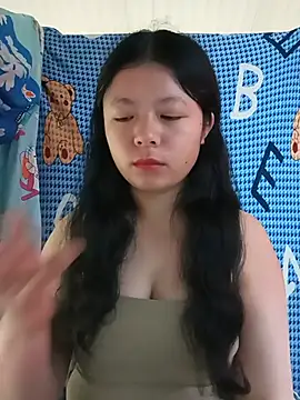 Snapshot of lisa-bae00 chatting on July 22, 11:51 pm lisa-bae00 online show from July 22, 11:51 pm