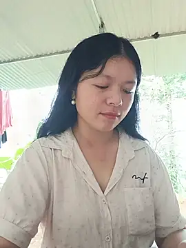 Snapshot of lisa-bae00 chatting on August 1, 2:22 am lisa-bae00 online show from August 1, 2:22 am