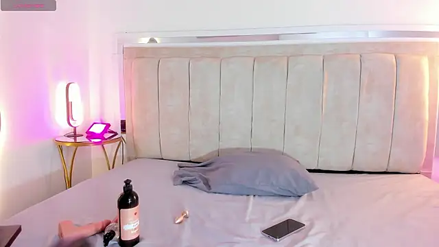 Crystal Stones online show from March 4, 12:55 pm