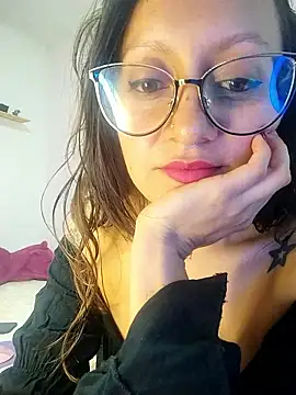 Pinkvixen69 online show from January 13, 7:08 pm