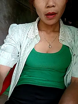 Snapshot of Bear_bear0 chatting on October 30, 3:30 am Bear bear0 online show from October 30, 3:30 am