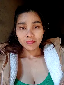 Snapshot of Bear_bear0 chatting on November 26, 3:29 am Bear bear0 online show from November 26, 3:29 am