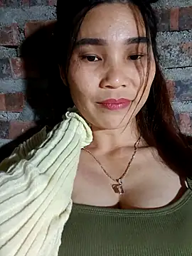 Snapshot of Bear_bear0 chatting on December 2, 2:23 pm Bear bear0 online show from December 2, 2:23 pm