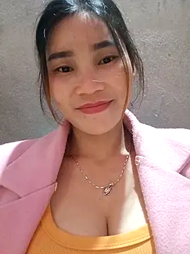 Snapshot of Bear_bear0 chatting on December 3, 4:20 am Bear bear0 online show from December 3, 4:20 am