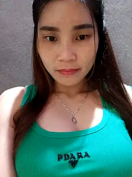 Snapshot of Bear_bear0 chatting on December 4, 1:04 am Bear bear0 online show from December 4, 1:04 am