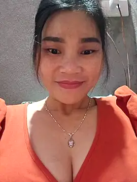 Snapshot of Bear_bear0 chatting on December 5, 1:14 am Bear bear0 online show from December 5, 1:14 am