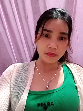 Snapshot of Bear_bear0 chatting on December 15, 3:38 pm Bear bear0 online show from December 15, 3:38 pm