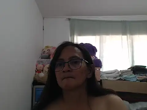 Snapshot of Kinkybela2025 chatting on October 26, 5:46 am Kinkybela2025 online show from October 26, 5:46 am